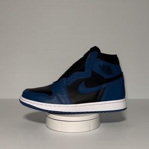 ⭐️ Nike Air Jordan 1 Retro High OG (Marina Blue/Black/White)